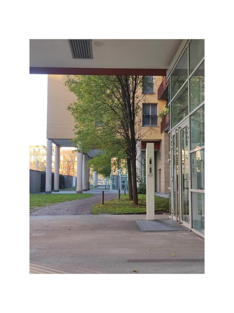 A Casa Di Luca Apartment Милано Екстериор снимка